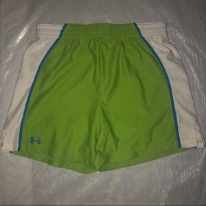 Women’s Under Armour Shorts | LOOSE heatgear